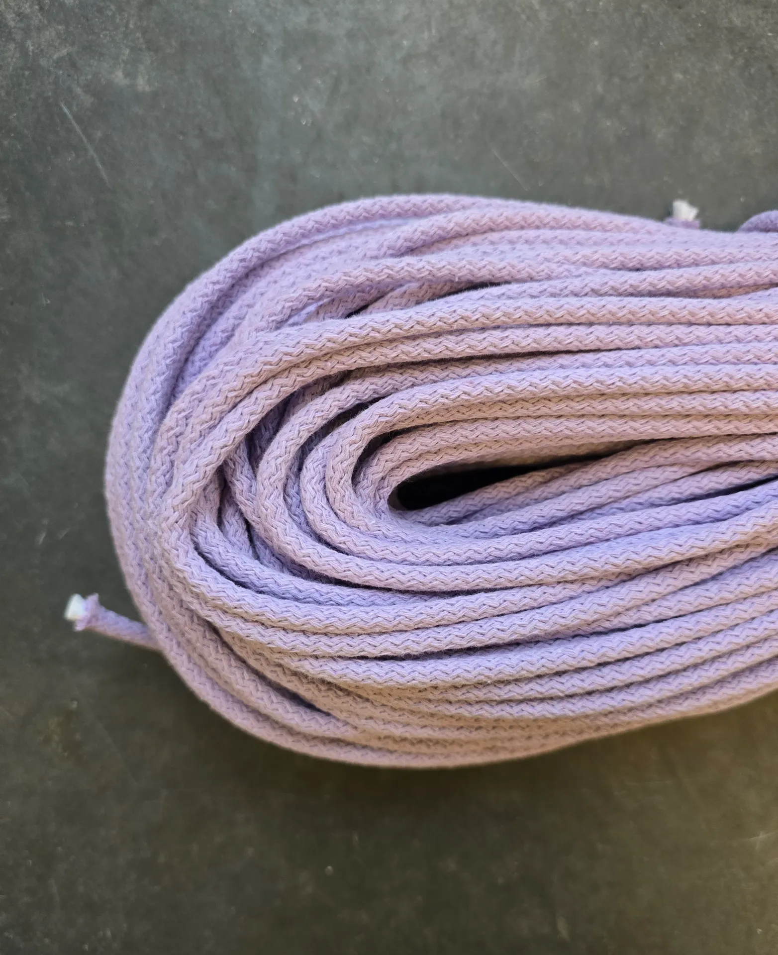 [SC-022] NAAIKOORD - LILA